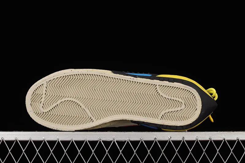 All categories Nk SB Dunk Series Nk SB Dunk Low low-top sneakers Cost-effective version OF x Nk Blazer Low joint model new deconstructed style pioneer low-top sneakers DM7901-200